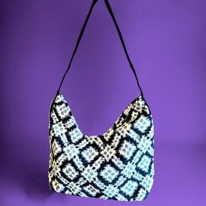 NWT! Gold Coast Shoulder Bag